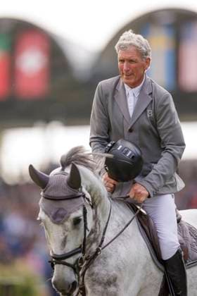Bilder des Jahres 2023, Sport 07 Juli Sport Themen der Woche KW26 Sport Bilder des Tages AACHEN - CHIO 2023, AACHEN - CHIO 2023 BEERBAUM Ludger (GER) Verabschiedung Rücktritt Ludger Beerbaum aus dem Farewell Aachen, Reitstadion Soers 02. July 2023 - *** AACHEN CHIO 2023, AACHEN CHIO 2023 BEERBAUM Ludger GER Farewell retirement Ludger Beerbaum from the sport Farewell Aachen, Reitstadion Soers 02 July 2023