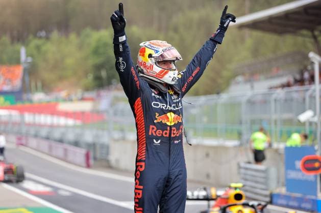 Formula 1 Championship - FORMULA 1 ROLEX GROSSER PREIS VON ÖSTERREICH 2023 - Race e PressConference Max Verstappen (NED) Redbull Racing RB19 celebrating victory of the race during FORMULA 1 ROLEX GROSSER PREIS VON ÖSTERREICH 2023 - Race e PressConference, Formula 1 Championship in Spielberg, Austria, July 02 2023 Spielberg Red Bull Ring Circuit Austria Copyright: xAlessioxDexMarcox xLiveMediax LPS_988780