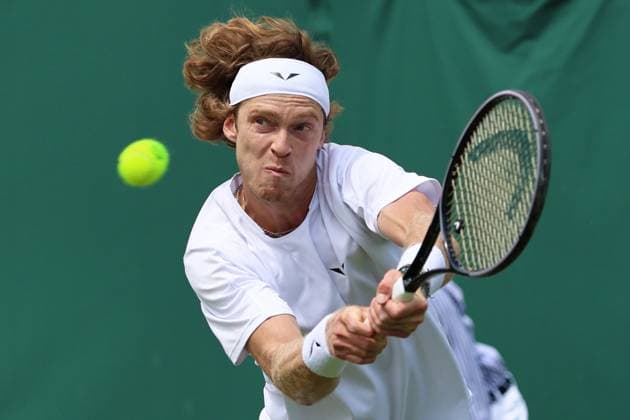 TENNIS - Wimbledon 2023 LONDON,ENGLAND,03.JUL.23 - TENNIS - ATP, Tennis Herren World Tour, Wimbledon, Grand Slam. Image shows Andrey Rublev (RUS).  GEPAxpictures xAlanxGrieves