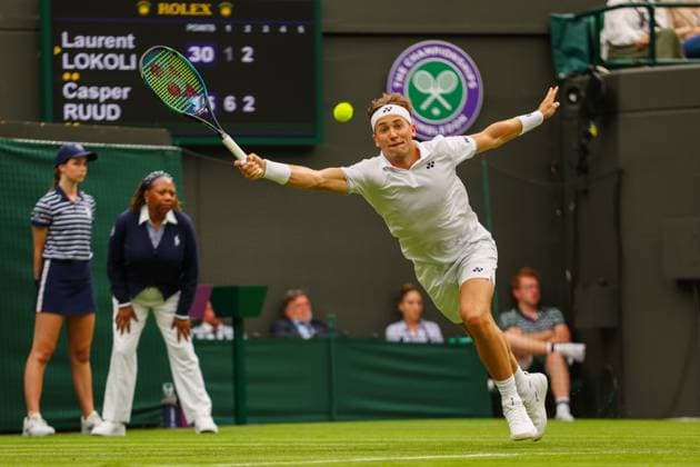 Mandatory Credit: Photo by Ella Ling Shutterstock (13992814bc) Casper Ruud in Action on Court 1 Wimbledon Tennis Championships, Day 1, The All England Lawn Tennis and Croquet Club, London, UK - 03 Jul 2023 Wimbledon Tennis Championships, Day 1, The All England Lawn Tennis and Croquet Club, London, UK - 03 Jul 2023  Copyright: xEllaxLing Shutterstockx 13992814bc