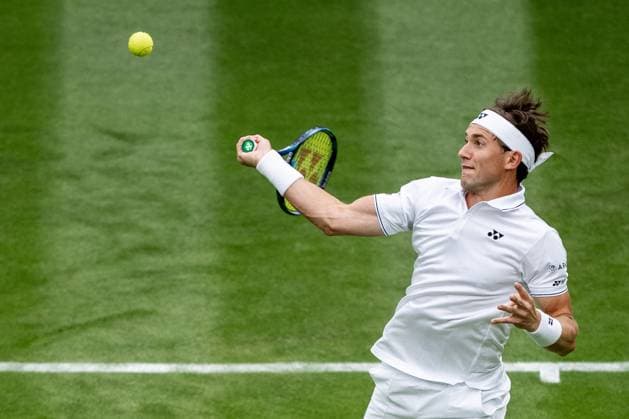 230703 competes in a first round singles tennis match during day 1 of Wimbledon on July 3, 2023 in London Photo Jesper Zerman BILDBYRAN COP 234 JZ0389 tennis wimbledon day 1 bbeng  Copyright: JESPERxZERMAN BB230703JZ019
