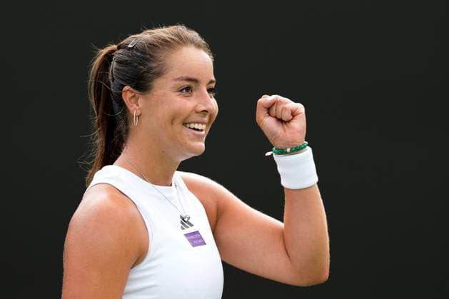 Mandatory Credit: Photo by Dave Shopland Shutterstock (13992815br) Jodie Burrage celebrates victory in her first round match Wimbledon Tennis Championships, Day 1, The All England Lawn Tennis and Croquet Club, London, UK - 03 Jul 2023 Wimbledon Tennis Championships, Day 1, The All England Lawn Tennis and Croquet Club, London, UK - 03 Jul 2023  Copyright: xDavexShopland Shutterstockx 13992815br