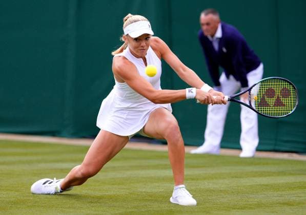 Mandatory Credit: Photo by Dave Shopland Shutterstock (13992815cz) Katie Swan during her first round match Wimbledon Tennis Championships, Day 1, The All England Lawn Tennis and Croquet Club, London, UK - 03 Jul 2023 Wimbledon Tennis Championships, Day 1, The All England Lawn Tennis and Croquet Club, London, UK - 03 Jul 2023  Copyright: xDavexShopland Shutterstockx 13992815cz