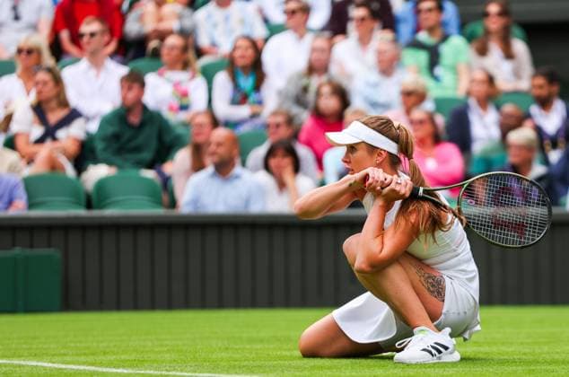 Mandatory Credit: Photo by Ella Ling Shutterstock (13992814ei) Elina Svitolina in action on Centre Court Wimbledon Tennis Championships, Day 1, The All England Lawn Tennis and Croquet Club, London, UK - 03 Jul 2023 Wimbledon Tennis Championships, Day 1, The All England Lawn Tennis and Croquet Club, London, UK - 03 Jul 2023  Copyright: xEllaxLing Shutterstockx 13992814ei