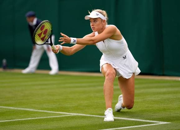 Mandatory Credit: Photo by Dave Shopland Shutterstock (13992815da) Katie Swan during her first round match Wimbledon Tennis Championships, Day 1, The All England Lawn Tennis and Croquet Club, London, UK - 03 Jul 2023 Wimbledon Tennis Championships, Day 1, The All England Lawn Tennis and Croquet Club, London, UK - 03 Jul 2023  Copyright: xDavexShopland Shutterstockx 13992815da