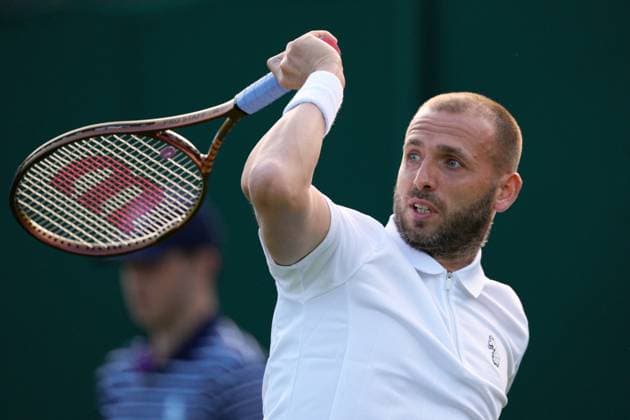 Mandatory Credit: Photo by Dave Shopland Shutterstock (13992815du) Dan Evans during his first round match Wimbledon Tennis Championships, Day 1, The All England Lawn Tennis and Croquet Club, London, UK - 03 Jul 2023 Wimbledon Tennis Championships, Day 1, The All England Lawn Tennis and Croquet Club, London, UK - 03 Jul 2023  Copyright: xDavexShopland Shutterstockx 13992815du