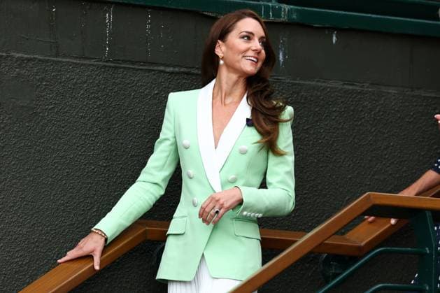 Sport Themen der Woche KW27 Sport Bilder des Tages Mandatory Credit: Photo by Simon Dael Shutterstock (13995905j) Catherine Duchess of Cambridge arriving Wimbledon Tennis Championships, Day 2, The All England Lawn Tennis and Croquet Club, London, UK - 04 Jul 2023 Wimbledon Tennis Championships, Day 2, The All England Lawn Tennis and Croquet Club, London, UK - 04 Jul 2023  Copyright: xSimonxDael Shutterstockx 13995905j