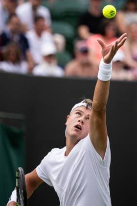 230704 Holger Rune of Denmark competes in a first round singles tennis match on July 4, 2023 in London Photo Jesper Zerman BILDBYRAN COP 234 JZ0390 tennis wimbledon day 2 bbeng  Copyright: JESPERxZERMAN BB230704JZ005