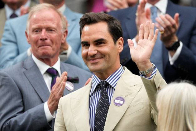 Mandatory Credit: Photo by Dave Shopland Shutterstock (13995876ba) Roger Federer watching the action from the Royal Box Wimbledon Tennis Championships, Day 2, The All England Lawn Tennis and Croquet Club, London, UK - 04 Jul 2023 Wimbledon Tennis Championships, Day 2, The All England Lawn Tennis and Croquet Club, London, UK - 04 Jul 2023  Copyright: xDavexShopland Shutterstockx 13995876ba