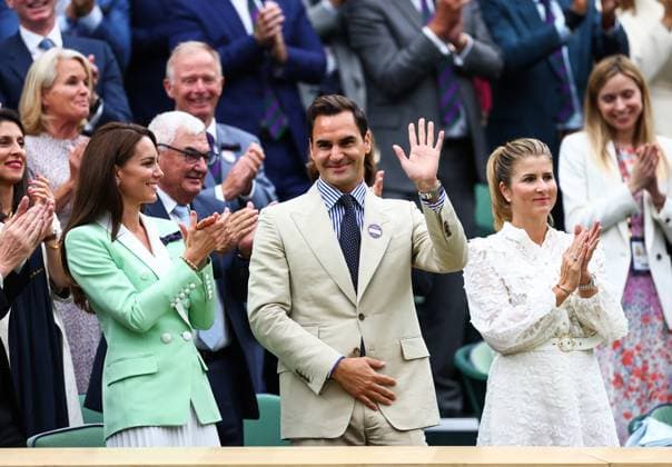 Mandatory Credit: Photo by Simon Dael Shutterstock (13995905bf) Roger Federer is introduced to the Crowd applauded by Catherine, Princess of Wales and Wife Mirka Wimbledon Tennis Championships, Day 2, The All England Lawn Tennis and Croquet Club, London, UK - 04 Jul 2023 Wimbledon Tennis Championships, Day 2, The All England Lawn Tennis and Croquet Club, London, UK - 04 Jul 2023  Copyright: xSimonxDael Shutterstockx 13995905bf