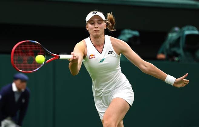 Mandatory Credit: Photo by Simon Dael Shutterstock (13995905bu) Elena Rybakina Wimbledon Tennis Championships, Day 2, The All England Lawn Tennis and Croquet Club, London, UK - 04 Jul 2023 Wimbledon Tennis Championships, Day 2, The All England Lawn Tennis and Croquet Club, London, UK - 04 Jul 2023  Copyright: xSimonxDael Shutterstockx 13995905bu