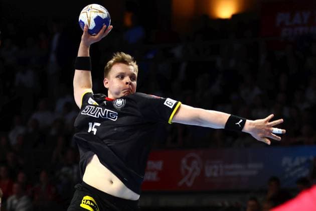 U21 World Champion Justus Fischer drops out for international handball matches, archive pictures
