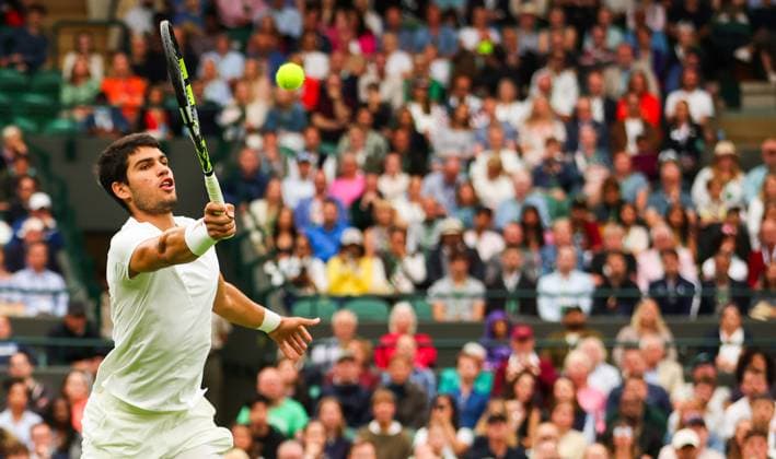 Mandatory Credit: Photo by Ella Ling Shutterstock (13995851an) Carlos Alcaraz Wimbledon Tennis Championships, Day 2, The All England Lawn Tennis and Croquet Club, London, UK - 04 Jul 2023 Wimbledon Tennis Championships, Day 2, The All England Lawn Tennis and Croquet Club, London, UK - 04 Jul 2023  Copyright: xEllaxLing Shutterstockx 13995851an