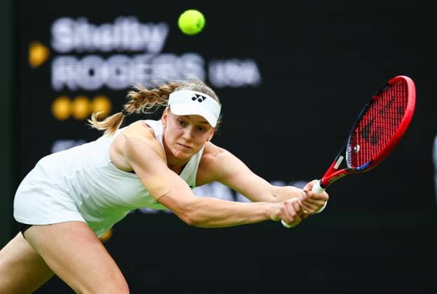 Sport Bilder des Tages Mandatory Credit: Photo by Simon Dael Shutterstock (13995905cs) Elena Rybakina Wimbledon Tennis Championships, Day 2, The All England Lawn Tennis and Croquet Club, London, UK - 04 Jul 2023 Wimbledon Tennis Championships, Day 2, The All England Lawn Tennis and Croquet Club, London, UK - 04 Jul 2023  Copyright: xSimonxDael Shutterstockx 13995905cs