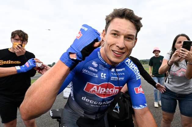 Sport Themen der Woche KW27 Sport Bilder des Tages Tour de France 2023 - Stage 04 NOGARO, FRANCE - JULY 04 : Philipsen Jasper (BEL) of Alpecin-Deceuninck during stage 4 of the 110th edition of the Tour de France 2023 cycling race, a stage of 182 kms with start in Dax and finish in Nogaro on July 04, 2023 in Nogaro, France, 04 07 2023 ( Motordriver Kenny Verfaillie - Nogaro France  Copyright: xVincentxKalutx