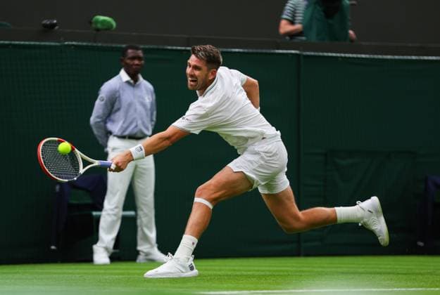 Mandatory Credit: Photo by Ella Ling Shutterstock (13995851ch) Cameron Norrie Wimbledon Tennis Championships, Day 2, The All England Lawn Tennis and Croquet Club, London, UK - 04 Jul 2023 Wimbledon Tennis Championships, Day 2, The All England Lawn Tennis and Croquet Club, London, UK - 04 Jul 2023  Copyright: xEllaxLing Shutterstockx 13995851ch