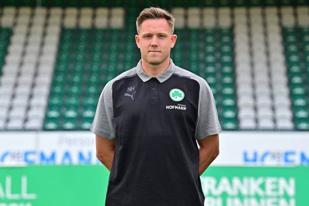 04 07 2023 SpVgg Greuther Fürth Kleeblatt Spielvereinigung 2 Fussball Bundesliga Saison 2023 2024 photo appointment portrait appointment presentation press appointment single photo portrait portrait head shot Nico Hildebrandt goalkeeper coach SpVgg Greuther Fürth