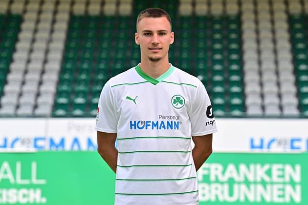 04 07 2023 SpVgg Greuther Fürth Kleeblatt Spielvereinigung 2 Football Bundesliga Season 2023 2024 photo appointment portrait appointment presentation press appointment single photo portrait portrait head shot Tim Lemperle 19, SpVgg Greuther Fürth