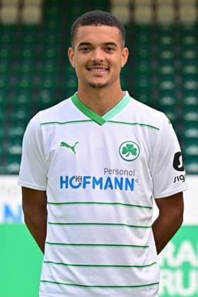 04 07 2023 SpVgg Greuther Fürth Kleeblatt Spielvereinigung 2 Fussball Bundesliga Saison 2023 2024 photo appointment portrait appointment presentation press appointment single photo portrait portrait headshot Maximilian Solomon Dietz 33, SpVgg Greuther Fürth