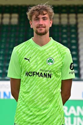 04 07 2023 SpVgg Greuther Fürth Kleeblatt Spielvereinigung 2 football Bundesliga season 2023 2024 photo appointment portrait appointment presentation press appointment single photo portrait portrait headshot Lasse Schulz SpVgg Greuther Fürth