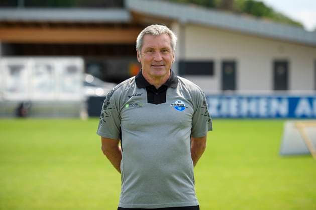 Team doctor Dr Matthias Porsch SC Paderborn 07 2 BL, Porträttermin 2023 2024, Copyright: xNeundorf Kirchner-Mediax