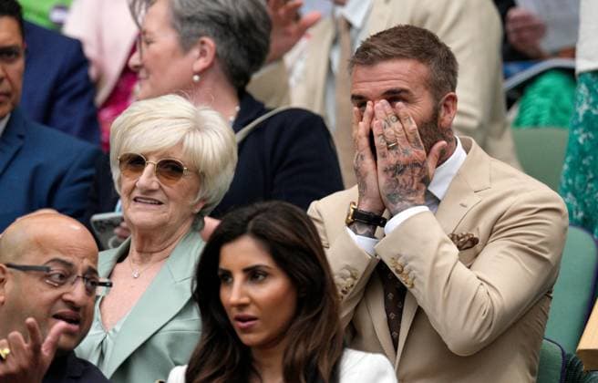 Mandatory Credit: Photo by Dave Shopland Shutterstock (13995910v) David Beckham watching the action from the Royal Box with his mother Sandra Beckham Wimbledon Tennis Championships, Day 3, The All England Lawn Tennis and Croquet Club, London, UK - 05 Jul 2023 Wimbledon Tennis Championships, Day 3, The All England Lawn Tennis and Croquet Club, London, UK - 05 Jul 2023  Copyright: xDavexShopland Shutterstockx 13995910v