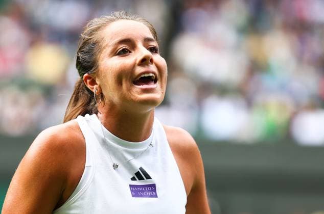 Mandatory Credit: Photo by Simon Dael Shutterstock (13995914bx) Jodie Burrage Wimbledon Tennis Championships, Day 3, The All England Lawn Tennis and Croquet Club, London, UK - 05 Jul 2023 Wimbledon Tennis Championships, Day 3, The All England Lawn Tennis and Croquet Club, London, UK - 05 Jul 2023  Copyright: xSimonxDael Shutterstockx 13995914bx