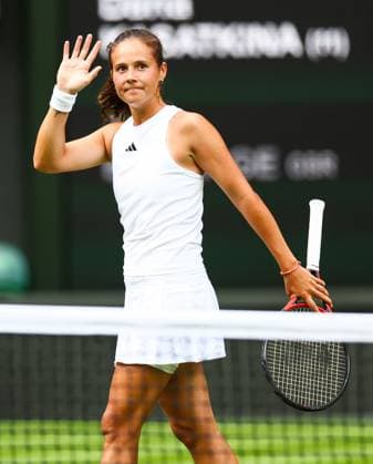 Mandatory Credit: Photo by Simon Dael Shutterstock (13995914cc) Daria Kasatkina celebrates after beating Jodie Burrage Wimbledon Tennis Championships, Day 3, The All England Lawn Tennis and Croquet Club, London, UK - 05 Jul 2023 Wimbledon Tennis Championships, Day 3, The All England Lawn Tennis and Croquet Club, London, UK - 05 Jul 2023  Copyright: xSimonxDael Shutterstockx 13995914cc