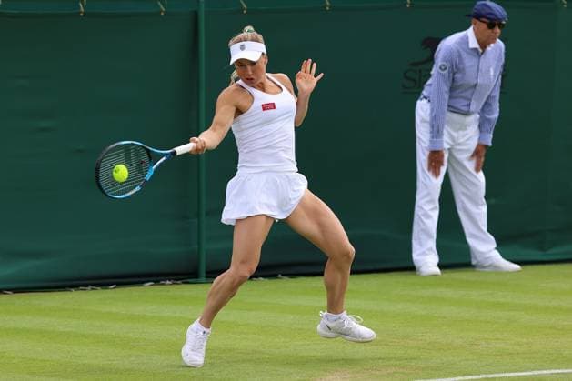 2023 Wimbledon Tournament LONDRES, LO - 05.07.2023: 2023 WIMBLEDON TOURNAMENT - Yulia Putintseva (KAZ) during Wimbledon Tournament 2023 held in London, England. (Photo: Andre Chaco Fotoarena) x2397630x  AndrexChaco