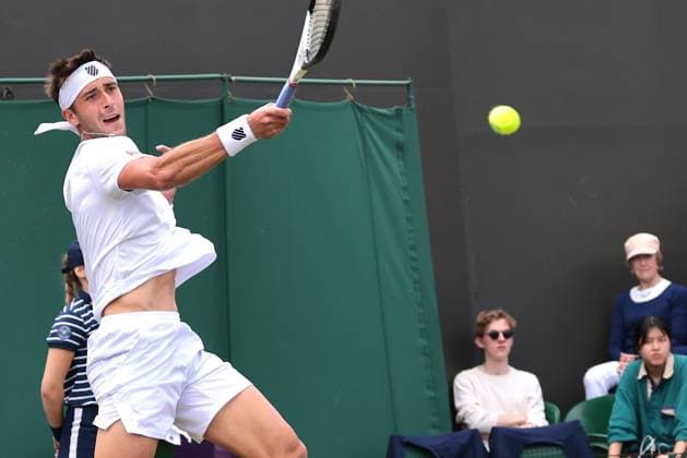 2023 Wimbledon Tournament LONDRES, LO - 06.07.2023: 2023 WIMBLEDON TOURNAMENT - Tomas Etcheverry (ARG) during Wimbledon 2023 Tournament held in London, England. (Photo: Andre Chaco Fotoarena) x2397917x  AndrexChaco