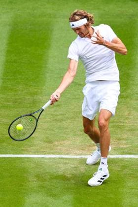 Mandatory Credit: Photo by Simon Dael Shutterstock (13995920au) Alexander Zverev during his first round match Wimbledon Tennis Championships, Day 4, The All England Lawn Tennis and Croquet Club, London, UK - 06 Jul 2023 Wimbledon Tennis Championships, Day 4, The All England Lawn Tennis and Croquet Club, London, UK - 06 Jul 2023  Copyright: xSimonxDael Shutterstockx 13995920au
