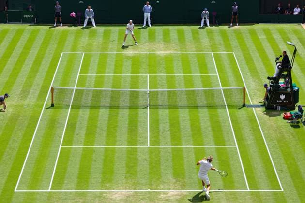 Mandatory Credit: Photo by Simon Dael Shutterstock (13995920ax) Gijs Brouwer and Alexander Zverev during their first round match Wimbledon Tennis Championships, Day 4, The All England Lawn Tennis and Croquet Club, London, UK - 06 Jul 2023 Wimbledon Tennis Championships, Day 4, The All England Lawn Tennis and Croquet Club, London, UK - 06 Jul 2023  Copyright: xSimonxDael Shutterstockx 13995920ax
