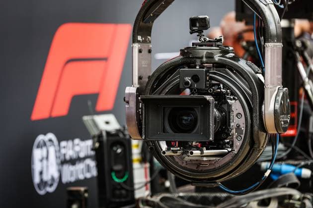 APEX APXGP Team crew filming in the paddock for the F1 movie by Apple Studios Bruckheimer Films, Camera, illustration during the 2023 Formula 1 Aramco British Grand Prix, 10th round of the 2023 Formula One World Championship, WM, Weltmeisterschaft from July 7 to 9, 2023 on the Silverstone Circuit, in Silverstone, United Kingdom  Copyright: xAntoninxVincent DPPI IPAxSportx x xIPAxSportx 0 IPA_IPA39077817