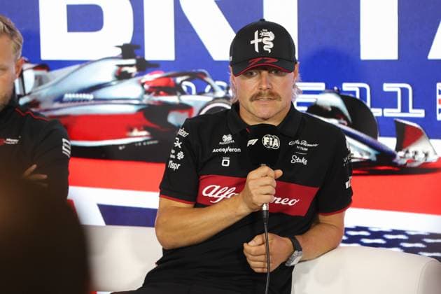 press conference, PK, Pressekonferenz BOTTAS Valtteri (fin), Alfa Romeo F1 Team ORLEN C42, portrait during the 2023 Formula 1 Aramco British Grand Prix, 10th round of the 2023 Formula One World Championship, WM, Weltmeisterschaft from July 7 to 9, 2023 on the Silverstone Circuit, in Silverstone, United Kingdom - F1 - BRITISH GRAND PRIX 2023 DPPI Panoramic  00123024_AV6_1345 