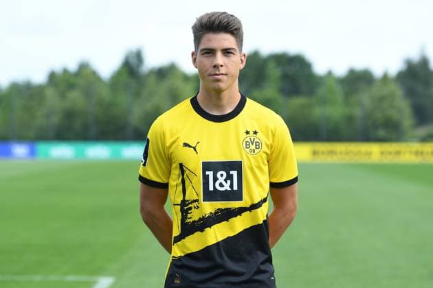 Borussia Dortmund II 3 Liga, port date 2023 2024 Franz Roggow Borussia Dortmund II 3 Liga, port date 2023 2024 xRx