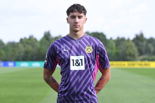 Borussia Dortmund II 3 Liga, port date 2023 2024 Silas Ostrzinski Borussia Dortmund II 3 Liga, port date 2023 2024 xRx