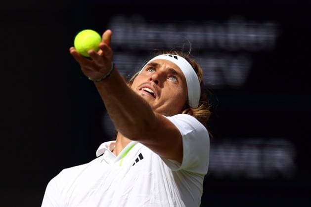 Mandatory Credit: Photo by Simon Dael Shutterstock (13995920bq) Alexander Zverev during his first round match Wimbledon Tennis Championships, Day 4, The All England Lawn Tennis and Croquet Club, London, UK - 06 Jul 2023 Wimbledon Tennis Championships, Day 4, The All England Lawn Tennis and Croquet Club, London, UK - 06 Jul 2023  Copyright: xSimonxDael Shutterstockx 13995920bq