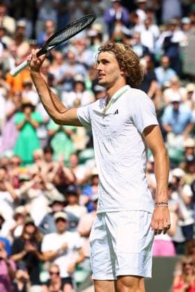 Mandatory Credit: Photo by Simon Dael Shutterstock (13995920bt) Alexander Zverev celebrates victory in his first round match Wimbledon Tennis Championships, Day 4, The All England Lawn Tennis and Croquet Club, London, UK - 06 Jul 2023 Wimbledon Tennis Championships, Day 4, The All England Lawn Tennis and Croquet Club, London, UK - 06 Jul 2023  Copyright: xSimonxDael Shutterstockx 13995920bt