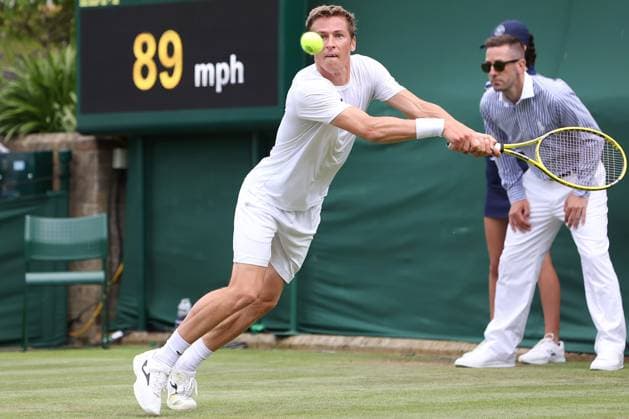 Great Britain, London, All England Lawn Tennis Club, The Championships Wimbledon 2023 - DAY 4- 6 07 2023 Belgian player Kimmer Koppejans (BEL) pictured during his first round against No.16 seed Alex De Minaur (AUS) in London , All England Lawn Tennis Club at The Championships Wimbledon 2023 The Championships Wimbledon 2023- DAY 4- 06 07 2023 PhotoNews Panoramic 