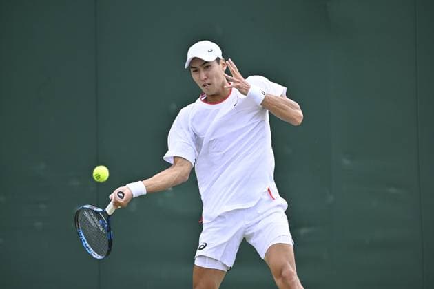 Tennis : Wimbledon 2023 - Angleterre - Yosuke Watanuke - Japon Tennis : Wimbledon 2023 - Angleterre- 06 07 23 ChrysleneCaillaud Panoramic  