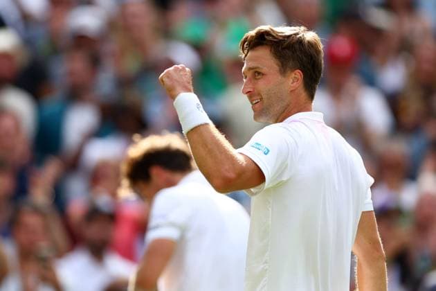 Mandatory Credit: Photo by Simon Dael Shutterstock (13995920dk) Liam Broady celebrates victory in his second round match Wimbledon Tennis Championships, Day 4, The All England Lawn Tennis and Croquet Club, London, UK - 06 Jul 2023 Wimbledon Tennis Championships, Day 4, The All England Lawn Tennis and Croquet Club, London, UK - 06 Jul 2023  Copyright: xSimonxDael Shutterstockx 13995920dk