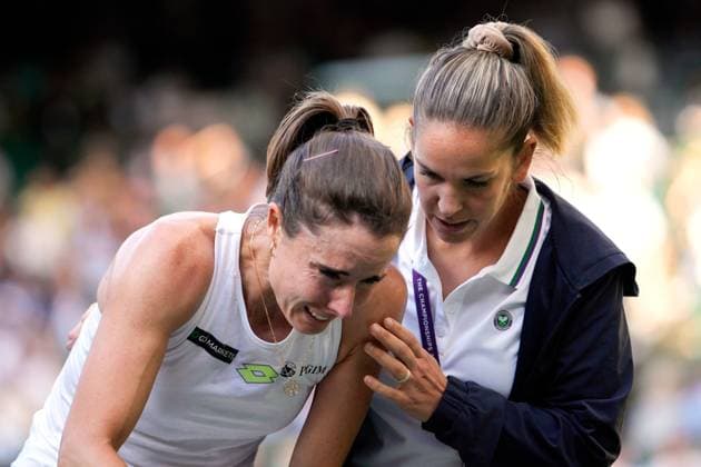 Mandatory Credit: Photo by Dave Shopland Shutterstock (13995918ar) Alize Cornet in tears after a fall during her second round match Wimbledon Tennis Championships, Day 4, The All England Lawn Tennis and Croquet Club, London, UK - 06 Jul 2023 Wimbledon Tennis Championships, Day 4, The All England Lawn Tennis and Croquet Club, London, UK - 06 Jul 2023  Copyright: xDavexShopland Shutterstockx 13995918ar