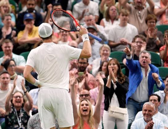 Mandatory Credit: Photo by Dave Shopland Shutterstock (13995918dn) Andy Murray reacts with the crowd after winning the second set during his second round match Wimbledon Tennis Championships, Day 4, The All England Lawn Tennis and Croquet Club, London, UK - 06 Jul 2023 Wimbledon Tennis Championships, Day 4, The All England Lawn Tennis and Croquet Club, London, UK - 06 Jul 2023  Copyright: xDavexShopland Shutterstockx 13995918dn