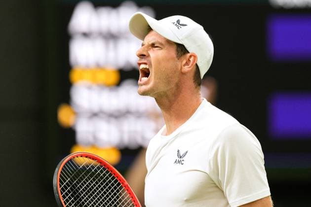 Mandatory Credit: Photo by Dave Shopland Shutterstock (13995918ef) Andy Murray reacta during his second round match Wimbledon Tennis Championships, Day 4, The All England Lawn Tennis and Croquet Club, London, UK - 06 Jul 2023 Wimbledon Tennis Championships, Day 4, The All England Lawn Tennis and Croquet Club, London, UK - 06 Jul 2023  Copyright: xDavexShopland Shutterstockx 13995918ef