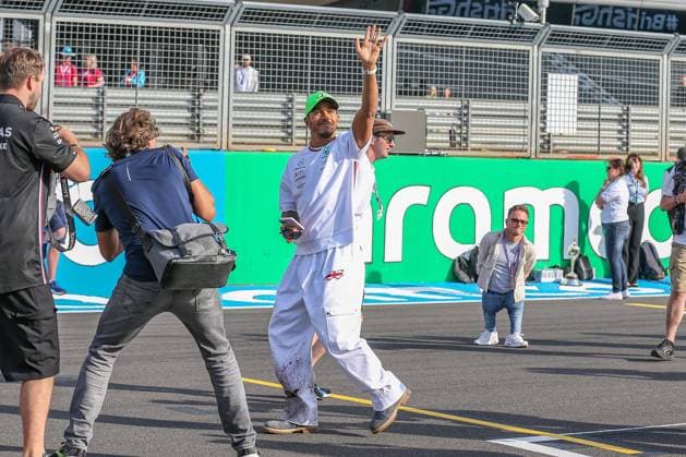 FORMULA 1 ARAMCO BRITISH GRAND PRIX 2023, 06 07 2023 Lewis Hamilton 44 (GBR), Mercedes AMG Petronas W14 waves at fans on media day during the FORMULA 1 ARAMCO BRITISH GRAND PRIX 2023 at Silverstone Circuit, Silverstone, United Kingdom on 6 July 2023 Editorial Use Only Copyright: xPhilxDuncanx ESM-0742-0012