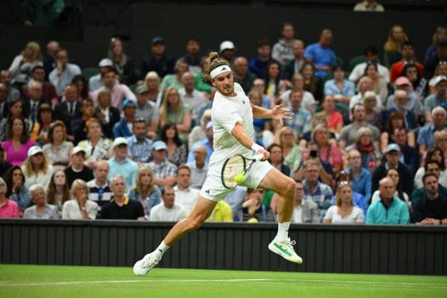 Wimbledon Championships Day 4 Stefanos Tsitsipas (GRE) plays his second round match at the 2023 Wimbledon Championships at the AELTC in London, UK, on July 6, 2023. Photo by Corinne Dubreuil ABACAPRESS.COM London United Kingdom  Copyright: xDubreuilxCorinne ABACAx 859826_050 DubreuilxCorinne ABACAx 859826_050