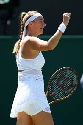 Mandatory Credit: Photo by Simon Dael Shutterstock (13995929y) Petra Kvitova during her second round match Wimbledon Tennis Championships, Day 5, The All England Lawn Tennis and Croquet Club, London, UK - 07 Jul 2023 Wimbledon Tennis Championships, Day 5, The All England Lawn Tennis and Croquet Club, London, UK - 07 Jul 2023  Copyright: xSimonxDael Shutterstockx 13995929y