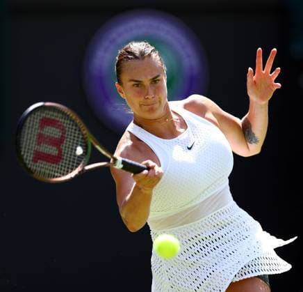 Mandatory Credit: Photo by Simon Dael Shutterstock (13995929bh) Aryna Sabalenka during her second round match Wimbledon Tennis Championships, Day 5, The All England Lawn Tennis and Croquet Club, London, UK - 07 Jul 2023 Wimbledon Tennis Championships, Day 5, The All England Lawn Tennis and Croquet Club, London, UK - 07 Jul 2023  Copyright: xSimonxDael Shutterstockx 13995929bh