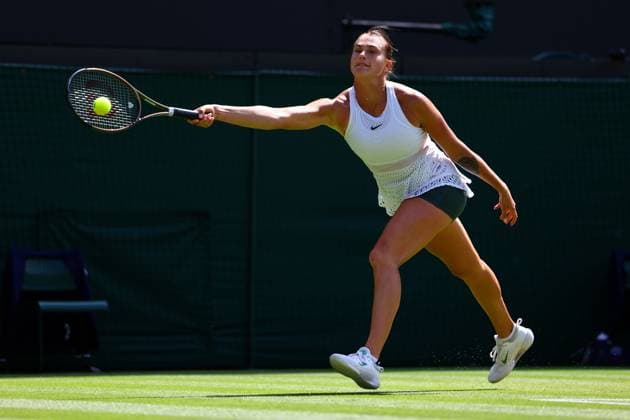 Mandatory Credit: Photo by Simon Dael Shutterstock (13995929ci) Aryna Sabalenka during her second round match Wimbledon Tennis Championships, Day 5, The All England Lawn Tennis and Croquet Club, London, UK - 07 Jul 2023 Wimbledon Tennis Championships, Day 5, The All England Lawn Tennis and Croquet Club, London, UK - 07 Jul 2023  Copyright: xSimonxDael Shutterstockx 13995929ci
