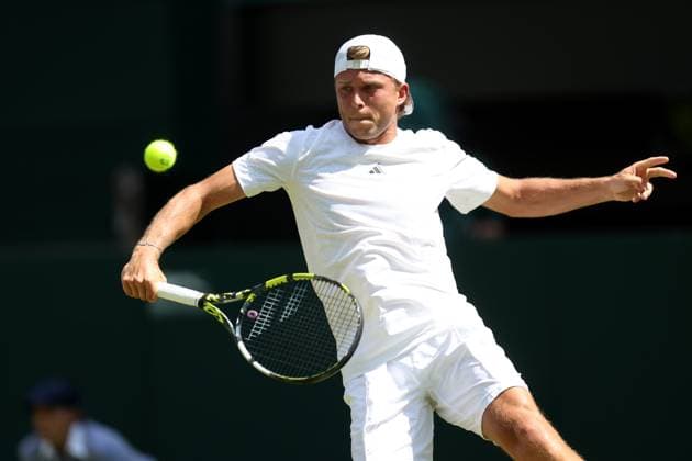 Wimbledon Tag Fünf 07. Juli 2023, Wimbledon Wimbledon Tennis Championships Tag Fünf Alexandre Muller aus Frankreich Foto Charlotte Wilson Abseits London UK  Copyright: xCharlottexWilsonx xOffsidexOffside